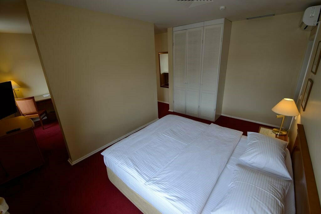 Гостиница Фортеция Орск