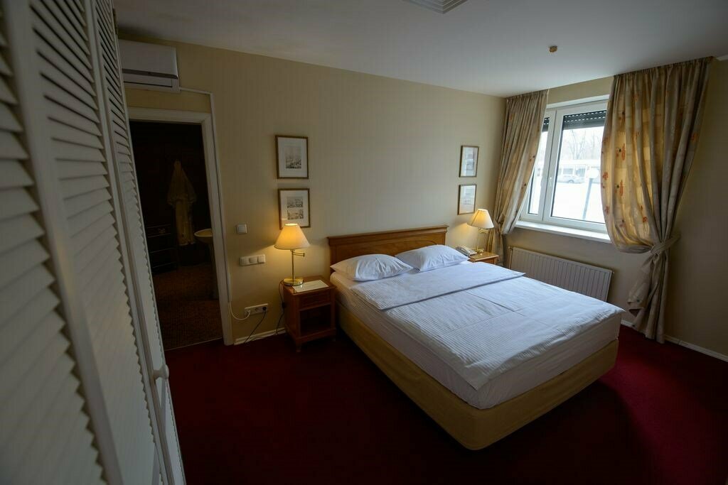 Гостиница Фортеция Орск