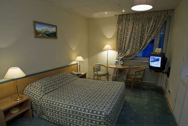 Гостиница Фортеция Орск-92